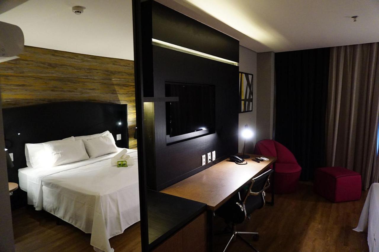 جويانيا Cantinn Qs17 Suite De Luxo Com Cama King Size المظهر الخارجي الصورة